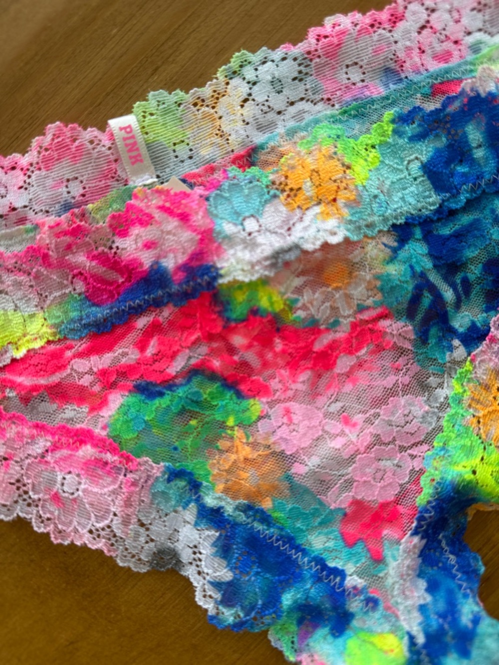 NWT PINK Victoria's Secret Neon Tie-Dye Floral Lace Extra Low Rise Thong Tanga L - Picture 4 of 6